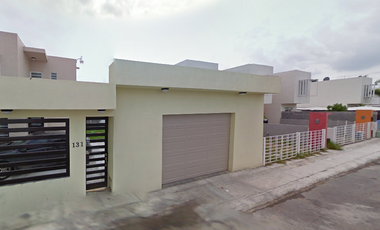 Casa en Venta en Hacienda las Bugambilias Reynosa Tamaulipas.