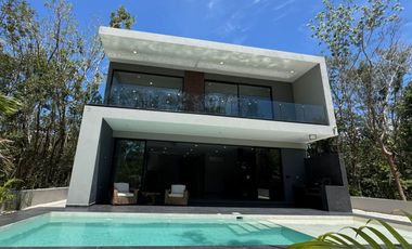 Casa con club de playa, alberca privada y casa club, en venta, Xpu-Há Tulum