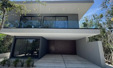 Casa con club de playa, alberca privada y casa club, en venta, Xpu-Há Tulum