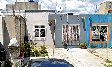 CASA EN VENTA EN PLAYA DEL CARMEN, QUINTANA ROO