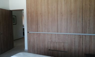 Departamento en RENTA AMUEBLADO, ¡Listo para habitar! Vive en El Condado: Tranquilidad y estilo a solo 10 min del centro