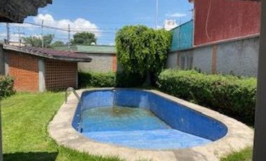 CASA EN VENTA EN ESQUINA EN ESTRELLAS DEL SUR, CON ALBERCA Y 4 RECÁMARAS, ESTUDIO EN PLANTA BAJA, IDEAL PARA FAMILIAS , PUEBLA