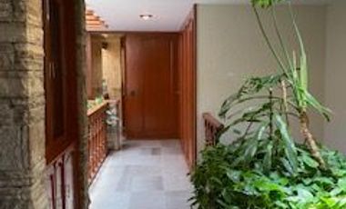 CASA EN VENTA EN ESQUINA EN ESTRELLAS DEL SUR, CON ALBERCA Y 4 RECÁMARAS, ESTUDIO EN PLANTA BAJA, IDEAL PARA FAMILIAS , PUEBLA