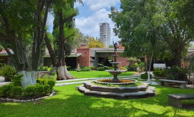 CASA DE 1 PISO EN VENTA  EN ZAVALETA, SANTA CRUZ BUENAVISTA, IDEAL PARA UN ASILO, DEPARTAMENTOS, JARDÍN INMENSO, PUEBLA