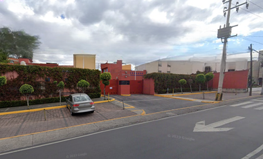BONITA CASA EN VENTA DE RECUPERACION BANCARIA UBICADO EN AV. TAMAULIPAS 1110