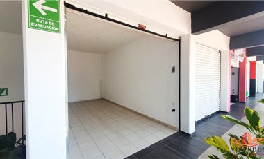 LOCAL 17 EN RENTA  Av. Vicente Villada, Plaza Monarca,  Atlacomulco, Méx.