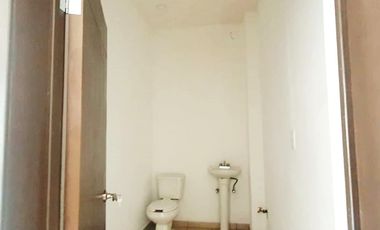 LOCAL 17 EN RENTA  Av. Vicente Villada, Plaza Monarca,  Atlacomulco, Méx.
