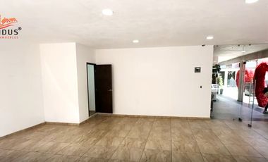 LOCAL 12 EN RENTA  Av. Vicente Villada, Plaza Monarca,  Atlacomulco, Méx.