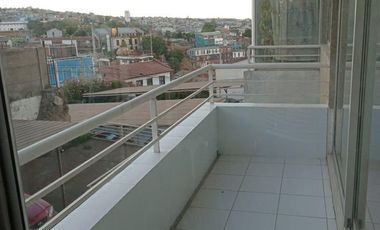 REBAJADO Departamento en Gral Mackena, Valparaíso. $475.000 con GGCC