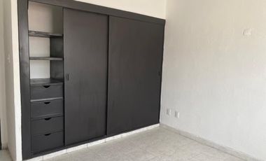 CASA EN RENTA  FRACC. JARDINES DE MOCAMBO DEL RÍO, VERACRUZ.