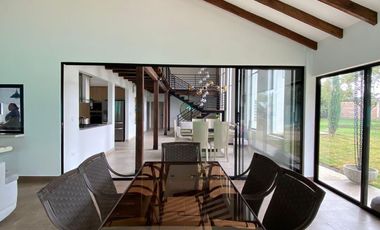 VENDO CASA FINCA EN ROZO AREA 5.500  VALOR $2.600.000.000