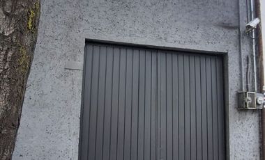 Renta Amplia Bodega Comercial de 1,400m2 en Col. Cuauhtémoc Pensil