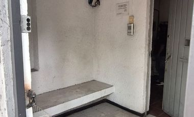 Renta Amplia Bodega Comercial de 1,400m2 en Col. Cuauhtémoc Pensil