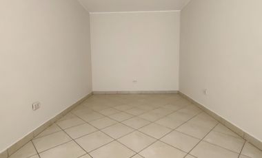 Edificio de 3 Pisos en Alquiler en Zona Estratégica de Ica