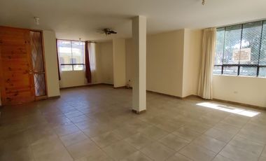 Edificio de 3 Pisos en Alquiler en Zona Estratégica de Ica
