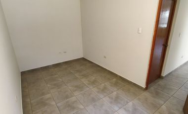 Edificio de 3 Pisos en Alquiler en Zona Estratégica de Ica
