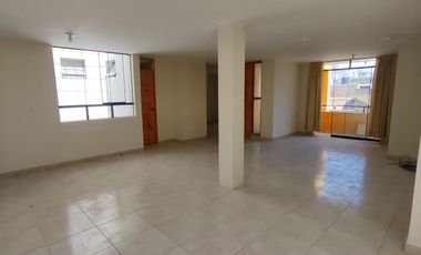 Edificio de 3 Pisos en Alquiler en Zona Estratégica de Ica