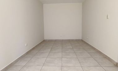 Edificio de 3 Pisos en Alquiler en Zona Estratégica de Ica