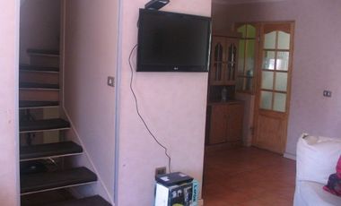 Se arrienda amplia y cómoda casa amoblada en Condominio Matta – Ideal para empresas