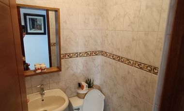 🏡 ¡ALQUILO DEPARTAMENTO CON 3 DORMITORIOS CON VISTA INTERNA DENTRO DE CONDOMINIO