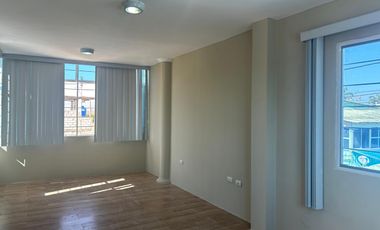 VILLAMIL PLAYAS VENDO CASA CON DORMITORIOS EN PLANTA BAJA Y SALIDA AL MAR