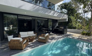 Casa con alberca privada, con club de playa y casa club, en venta, Xpu-Há Tulum