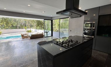 Casa con alberca privada, con club de playa y casa club, en venta, Xpu-Há Tulum