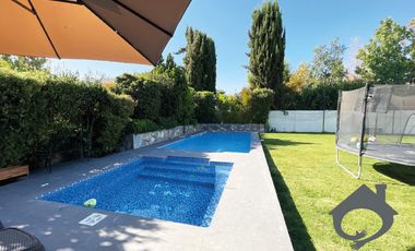 Casa Mediterránea en Venta – Condominio El Refugio 1, Piedra Roja, Chicureo