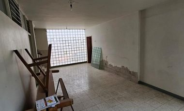 OFICINA E RENTA EN COLONIA AMERICANA