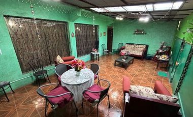 Se Vende Amplia Casa $140.000.000 en Pedro Aguirre Cerda