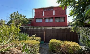 Se Vende Amplia Casa $140.000.000 en Pedro Aguirre Cerda
