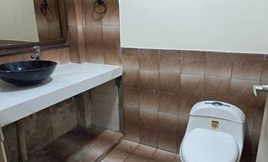 Se alquila amplia casa en ciudadela Guayasur