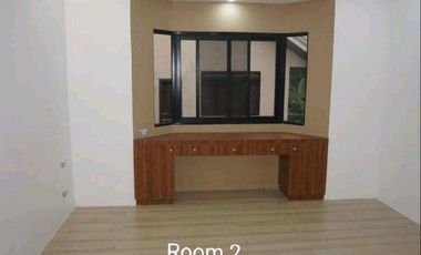FOR SALE: Well-Maintained Family Home in Merville, Parañaque