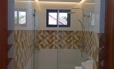 FOR SALE: Well-Maintained Family Home in Merville, Parañaque