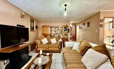 SAN FELIPE - VENDE CASA 5D 2B 4E - CONDELL