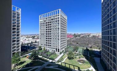 RENTA. Santa Fe Juriquilla - Departamento con 3 recámaras y sala de TV