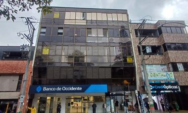 OFICINA EN ARRIENDO – PARQUE PRINCIPAL, ITAGÜÍ