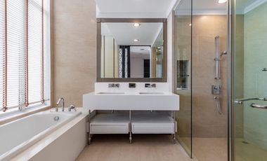 349 Residence I Luxury Townhome with 3 bedroom in Thonglor