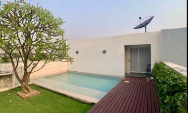 349 Residence I Luxury Townhome with 3 bedroom in Thonglor