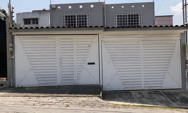 CASA en VENTA en LOMAS DEL MARMOL, muy cerca de IMSS La Margarita y CLUB BRITANIA La Calera, Puebla