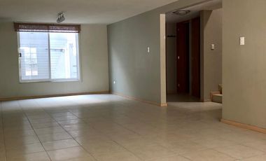 CASA en VENTA en LOMAS DEL MARMOL, muy cerca de IMSS La Margarita y CLUB BRITANIA La Calera, Puebla