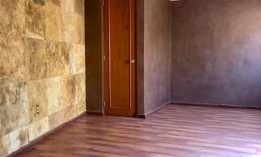 CASA en VENTA en LOMAS DEL MARMOL, muy cerca de IMSS La Margarita y CLUB BRITANIA La Calera, Puebla