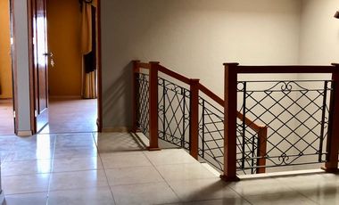 CASA en VENTA en LOMAS DEL MARMOL, muy cerca de IMSS La Margarita y CLUB BRITANIA La Calera, Puebla