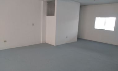 ALQUILO LOCAL MUY GRANDE 216M2 PISO 3 TRES, EN AV LOS ANGELES ATE EMPRESARIOS GAMARRA