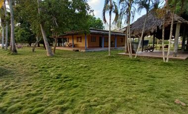 Se Vende Casa Finca  De 6 Hectareas Cerca Monteria Cordoba