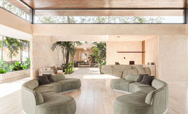 ¡Terreno residencial en Playa del Carmen con amenidades de lujo y entorno natural!