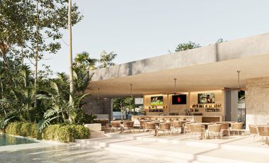 ¡Terreno residencial en Playa del Carmen con amenidades de lujo y entorno natural!