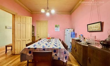 SAN FELIPE - VENDE CASA 6D 2B EN PLENO CENTRO