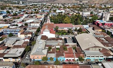 SAN FELIPE - VENDE CASA 6D 2B EN PLENO CENTRO