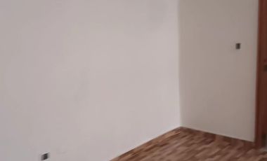 CENTRAL Y AMPLIA CASA 